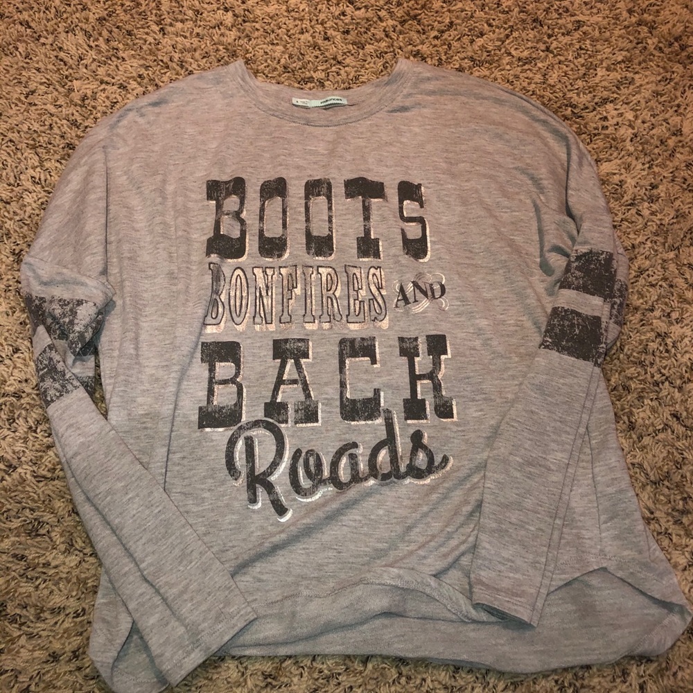Maurices top